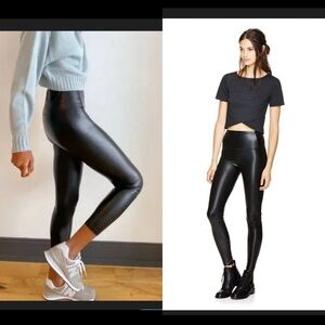 New Aritzia Daria Vegan Leather Leggings Pants. XS